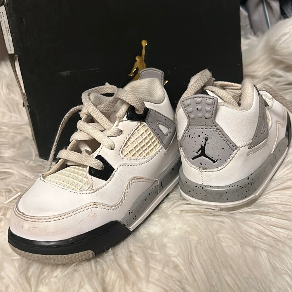 Air Jordan Retro 4 BT sneakers toddler/child size 7